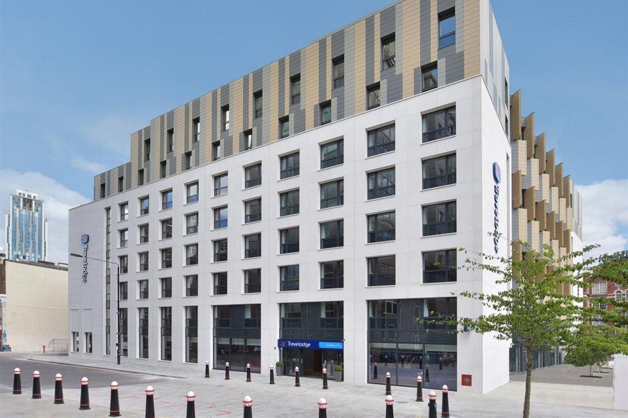 Travelodge London City Exterior photo